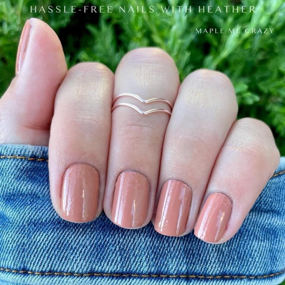 Color Street Nail Set Maple Me Crazy